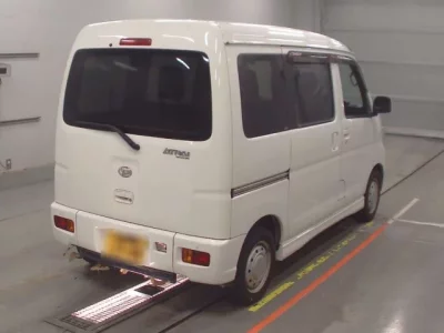 Daihatsu Atrai Wagon