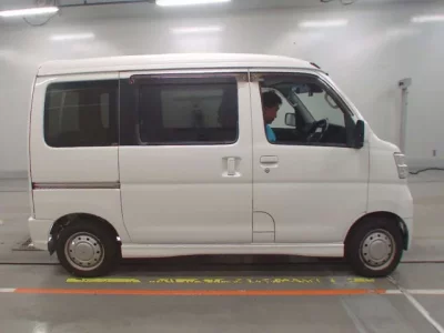 Daihatsu Atrai Wagon