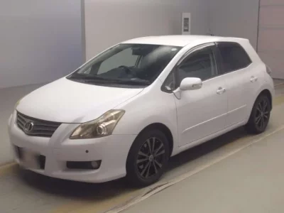 Toyota BLADE