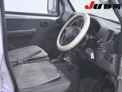 Mitsubishi MINICAB VAN