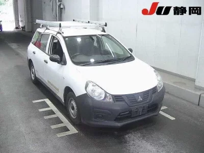 Mitsubishi LANCER VAN