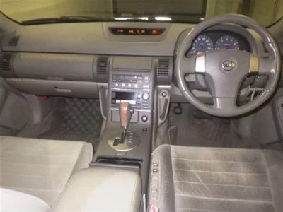 Nissan STAGEA