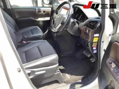 Toyota ESQUIRE
