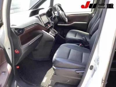Toyota ESQUIRE