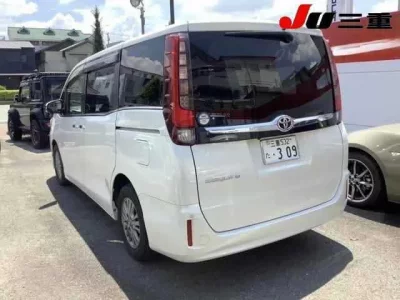 Toyota ESQUIRE