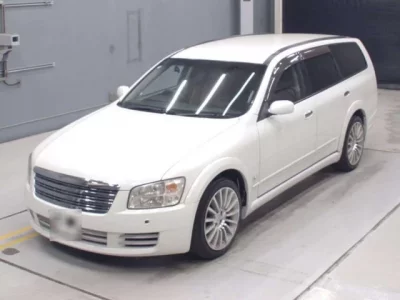 Nissan STAGEA