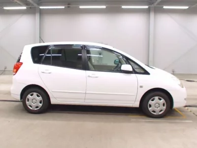 Toyota COROLLA SPACIO