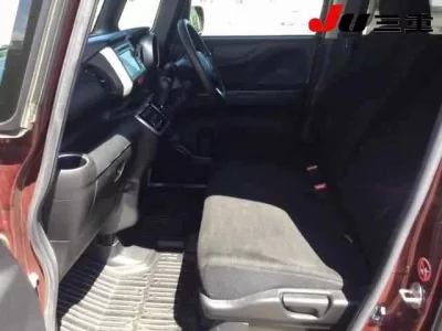 Honda N BOX PLUS