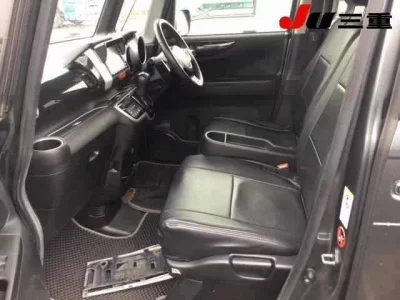Honda N BOX PLUS