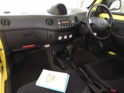 Daihatsu Esse