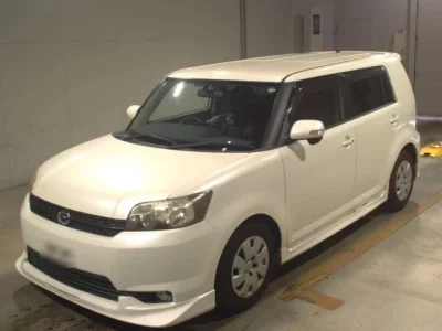 Toyota COROLLA RUMION