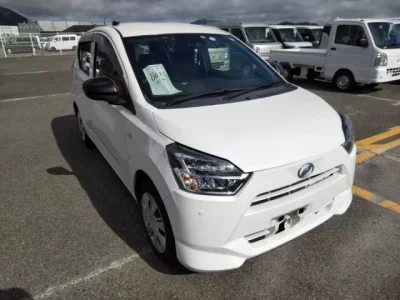 Daihatsu MIRA E S