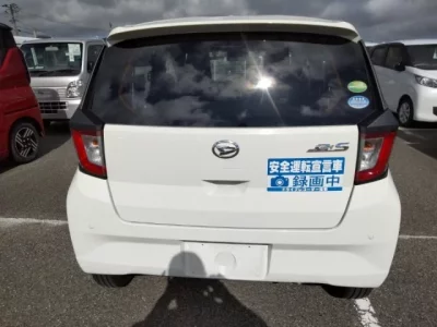 Daihatsu MIRA E S