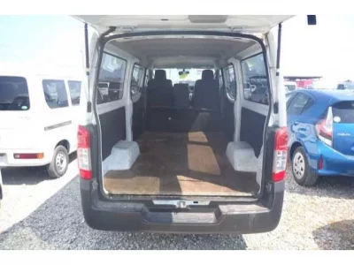 Nissan CARAVAN VAN