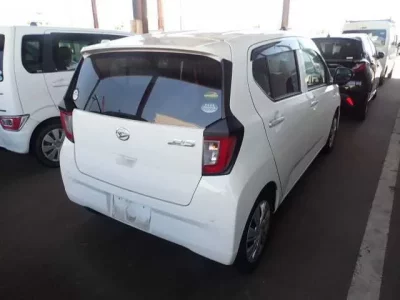 Daihatsu MIRA E S