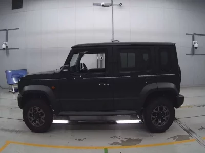 Suzuki JIMNY NOMADE