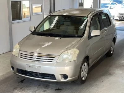 Toyota RAUM