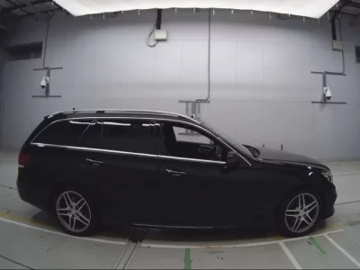 Mercedes-Benz E CLASS WAGON
