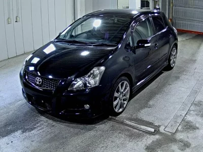 Toyota BLADE