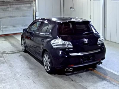Toyota BLADE