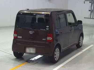 Toyota PIXIS SPACE