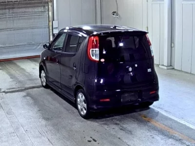 Suzuki MRWAGON