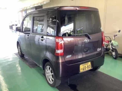 Daihatsu TANTO EXE