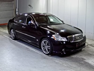 Nissan FUGA