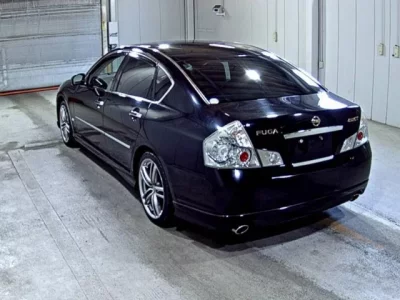 Nissan FUGA