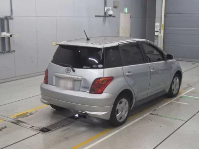 Toyota IST