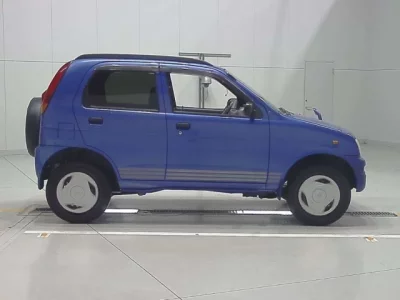 Daihatsu TERIOS KID