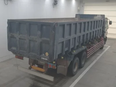 Isuzu TRUCK