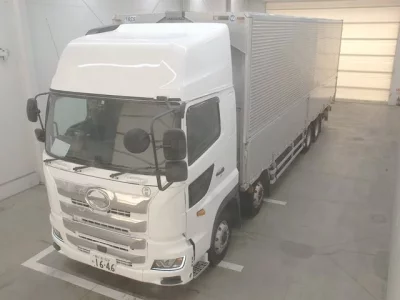 Hino TRUCK