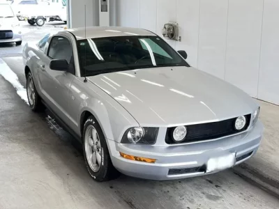 Ford MUSTANG