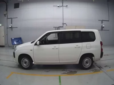 Toyota SUCCEED