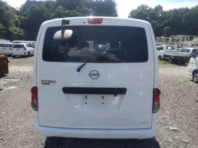 Nissan NV200