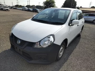 Nissan AD