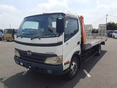 Hino DUTRO
