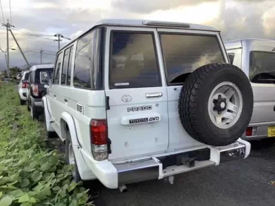 Toyota LAND CRUISER PRADO