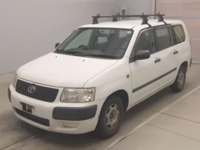 Toyota SUCCEED
