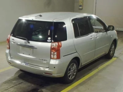 Toyota RAUM