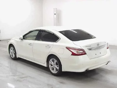 Nissan TEANA