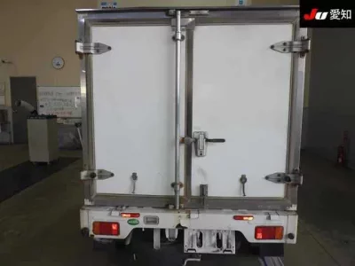 Nissan CLIPPER TRUCK