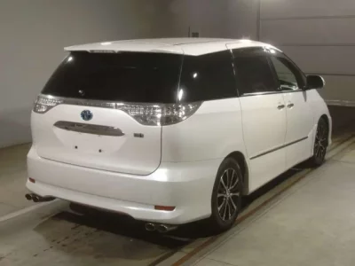 Toyota ESTIMA HYBRID