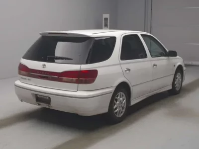 Toyota VISTA ARDEO