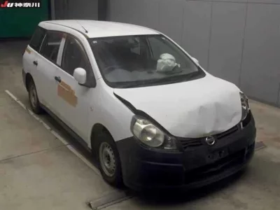 Nissan AD