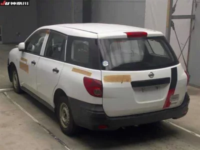 Nissan AD