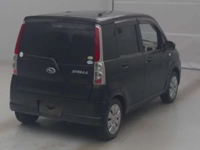 Subaru STELLA
