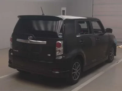 Toyota COROLLA RUMION