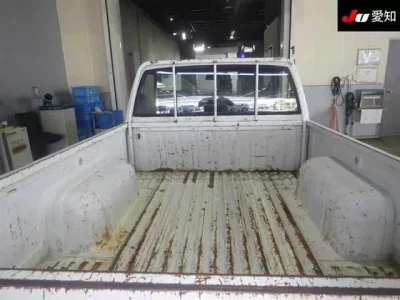 Nissan DATSUN PICKUP